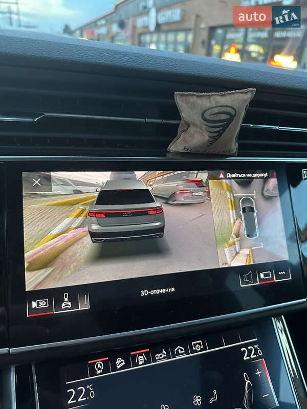 Позашляховик / Кросовер Audi Q8 2019 в Києві
