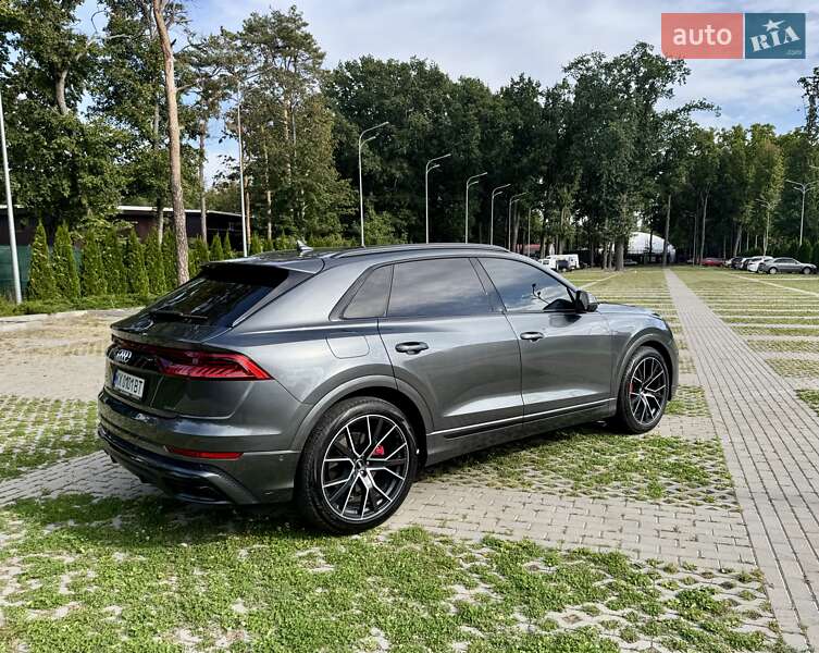 Внедорожник / Кроссовер Audi Q8 2019 в Харькове