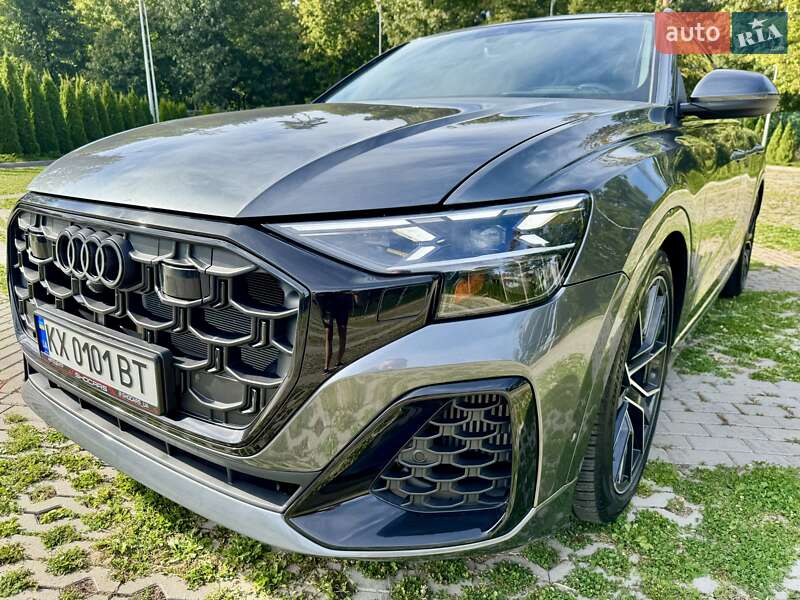 Внедорожник / Кроссовер Audi Q8 2019 в Харькове