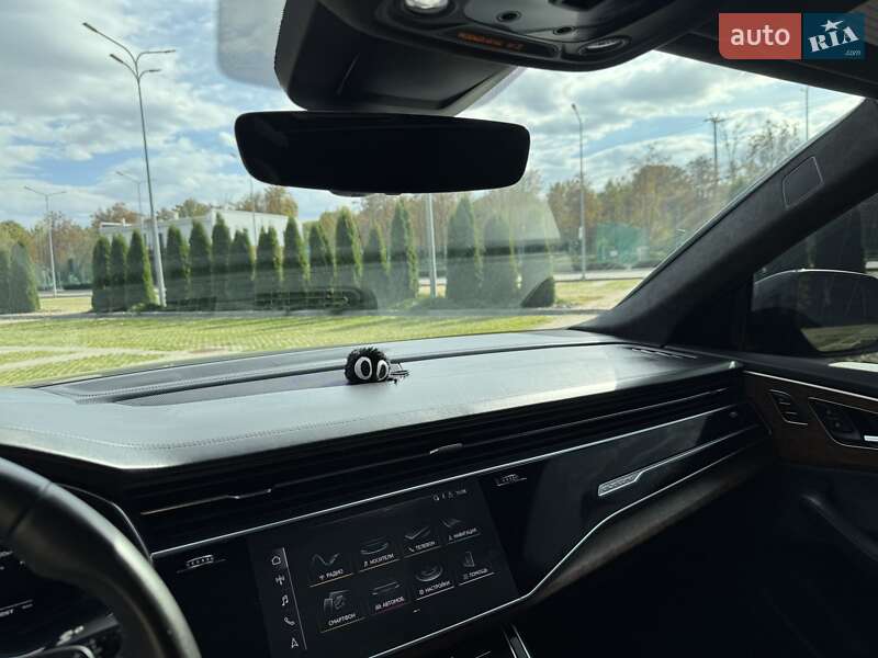 Внедорожник / Кроссовер Audi Q8 2019 в Харькове