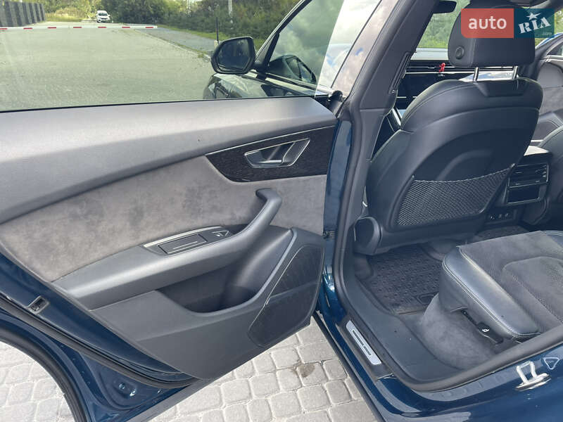 Внедорожник / Кроссовер Audi Q8 2019 в Львове