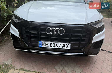 Внедорожник / Кроссовер Audi Q8 2019 в 