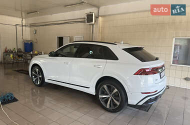 Внедорожник / Кроссовер Audi Q8 2019 в Запорожье