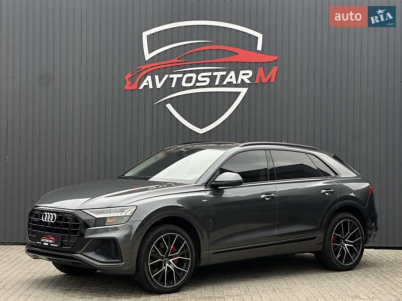 Внедорожник / Кроссовер Audi Q8 2019 в Мукачево