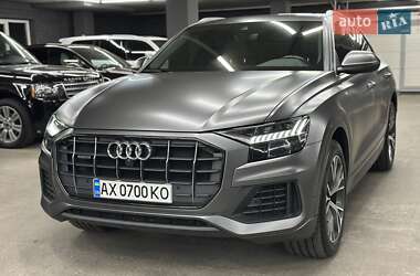 Внедорожник / Кроссовер Audi Q8 2020 в 