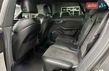 Внедорожник / Кроссовер Audi Q8 2020 в 