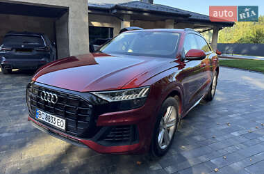 Позашляховик / Кросовер Audi Q8 2019 в Львові