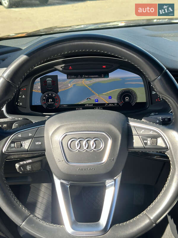 Внедорожник / Кроссовер Audi Q8 2018 в Киеве