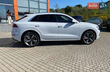 Внедорожник / Кроссовер Audi Q8 2018 в 