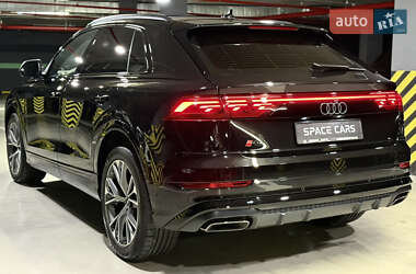 Внедорожник / Кроссовер Audi Q8 2024 в 