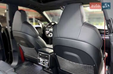 Внедорожник / Кроссовер Audi Q8 2024 в 