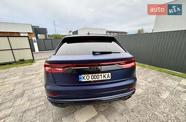 Внедорожник / Кроссовер Audi Q8 2019 в 