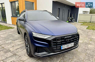Внедорожник / Кроссовер Audi Q8 2019 в 
