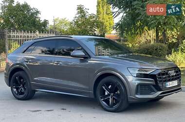 Внедорожник / Кроссовер Audi Q8 2023 в 