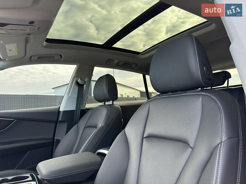 Внедорожник / Кроссовер Audi Q8 2019 в Ивано-Франковске