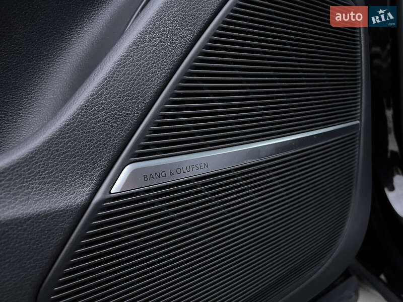 Внедорожник / Кроссовер Audi Q8 2021 в Хмельницком