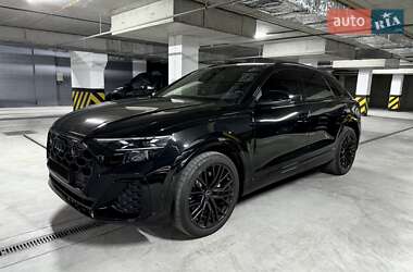 Внедорожник / Кроссовер Audi Q8 2024 в 