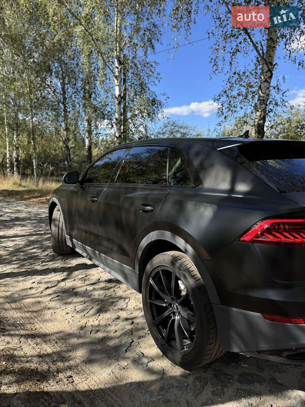 Внедорожник / Кроссовер Audi Q8 2022 в Киеве фото 18 Внедорожник / Кроссовер Audi Q8 2022 в Киеве