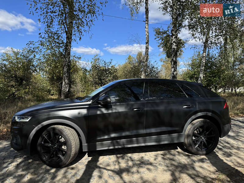 Внедорожник / Кроссовер Audi Q8 2022 в Киеве фото 17 Внедорожник / Кроссовер Audi Q8 2022 в Киеве