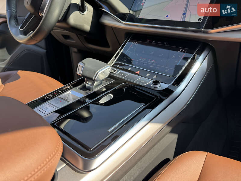 Внедорожник / Кроссовер Audi Q8 2022 в Киеве фото 35 Внедорожник / Кроссовер Audi Q8 2022 в Киеве