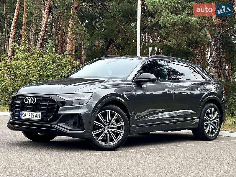 Позашляховик / Кросовер Audi Q8 2019 в Києві