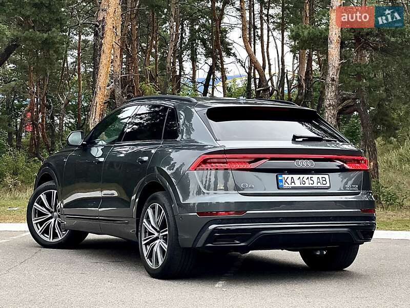 Позашляховик / Кросовер Audi Q8 2019 в Києві