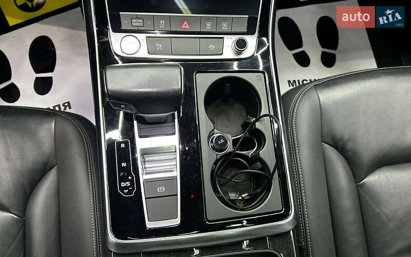 Внедорожник / Кроссовер Audi Q8 2018 в Черновцах фото 16 Внедорожник / Кроссовер Audi Q8 2018 в Черновцах