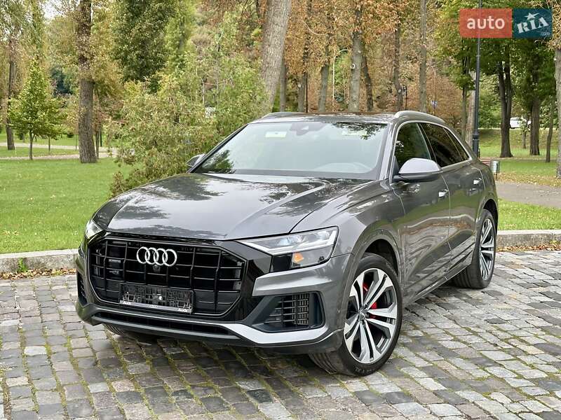 Внедорожник / Кроссовер Audi Q8 2019 в Киеве