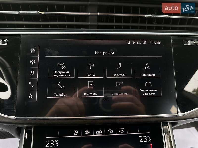 Внедорожник / Кроссовер Audi Q8 2019 в Киеве