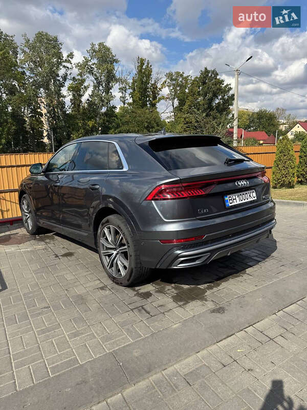 Audi Q8 2019