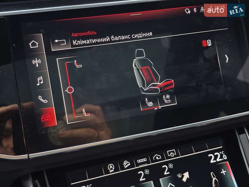 Позашляховик / Кросовер Audi Q8 2021 в Тернополі