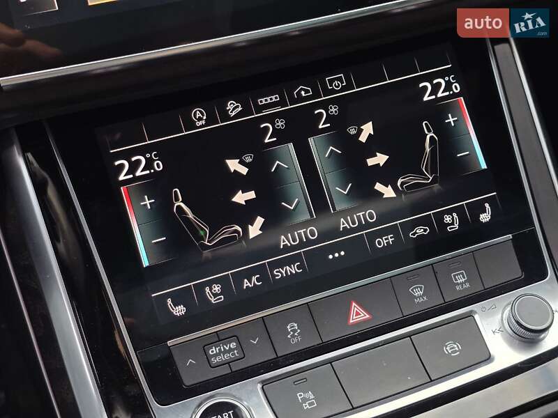 Позашляховик / Кросовер Audi Q8 2021 в Тернополі