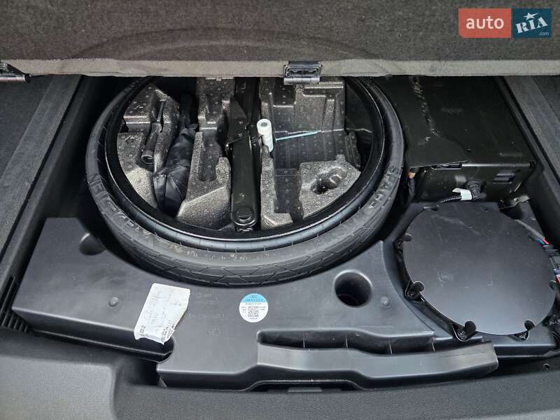 Позашляховик / Кросовер Audi Q8 2021 в Тернополі