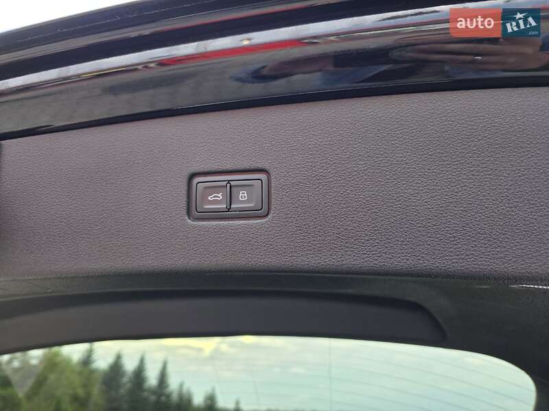Позашляховик / Кросовер Audi Q8 2021 в Тернополі