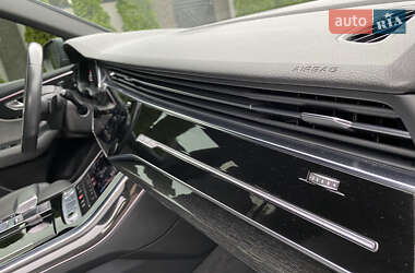 Внедорожник / Кроссовер Audi Q8 2019 в 