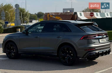 Внедорожник / Кроссовер Audi Q8 2018 в 