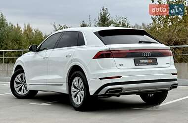 Внедорожник / Кроссовер Audi Q8 2025 в 