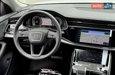 Внедорожник / Кроссовер Audi Q8 2025 в 