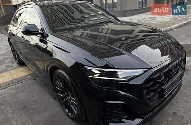 Внедорожник / Кроссовер Audi Q8 2023 в 