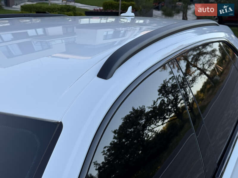 Внедорожник / Кроссовер Audi Q8 2019 в Ужгороде