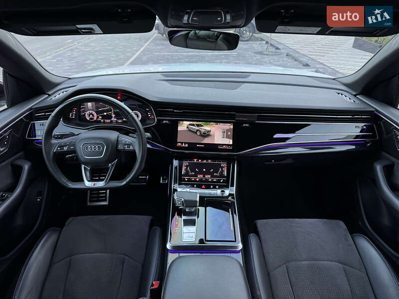 Внедорожник / Кроссовер Audi Q8 2019 в Ужгороде
