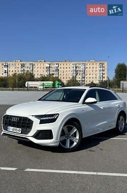 Позашляховик / Кросовер Audi Q8 2019 в Полтаві