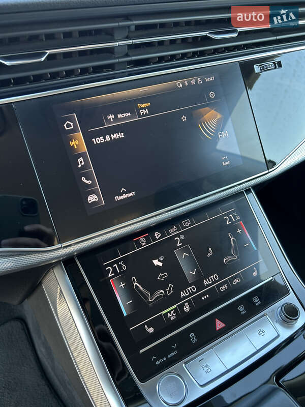 Внедорожник / Кроссовер Audi Q8 2019 в Полтаве