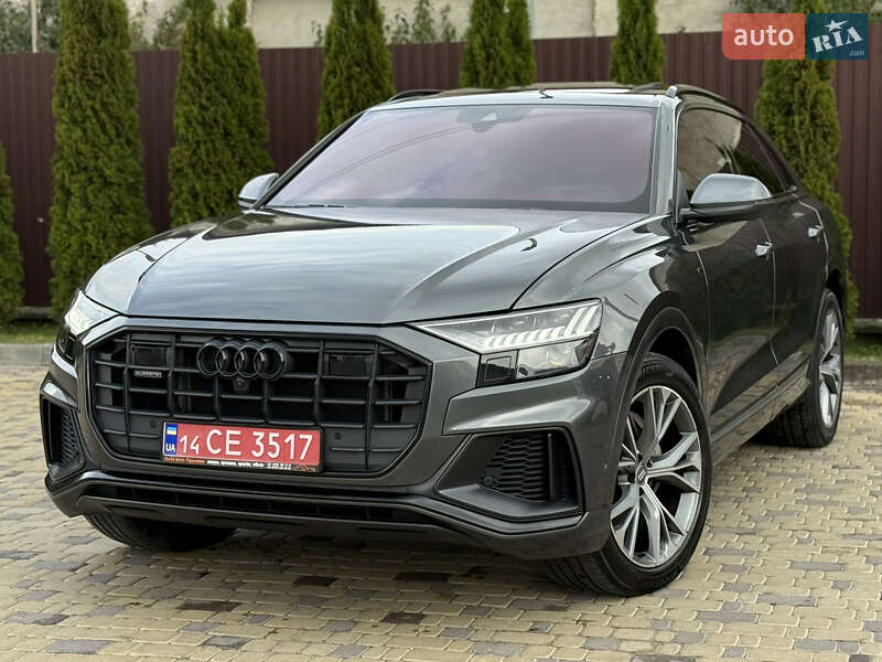 Внедорожник / Кроссовер Audi Q8 2020 в Тернополе
