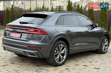 Внедорожник / Кроссовер Audi Q8 2020 в 