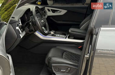 Внедорожник / Кроссовер Audi Q8 2020 в 