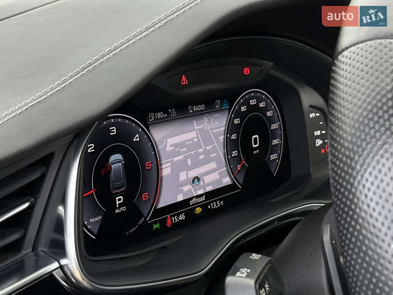 Внедорожник / Кроссовер Audi Q8 2020 в Тернополе