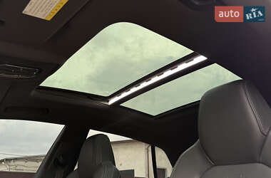 Внедорожник / Кроссовер Audi Q8 2020 в 