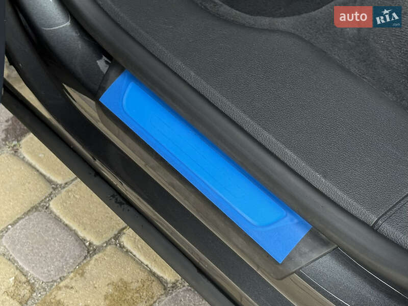 Внедорожник / Кроссовер Audi Q8 2020 в Тернополе