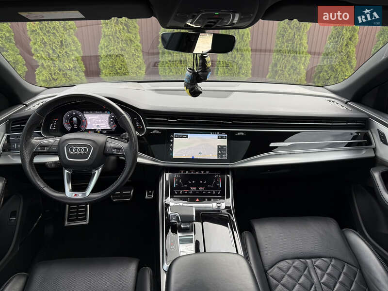 Внедорожник / Кроссовер Audi Q8 2020 в Тернополе